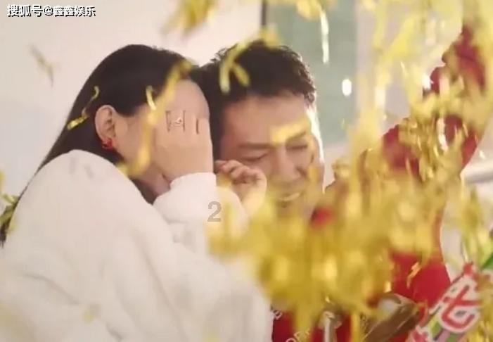 车子长时间没有开今天打开。气囊灯亮了怎么回事？